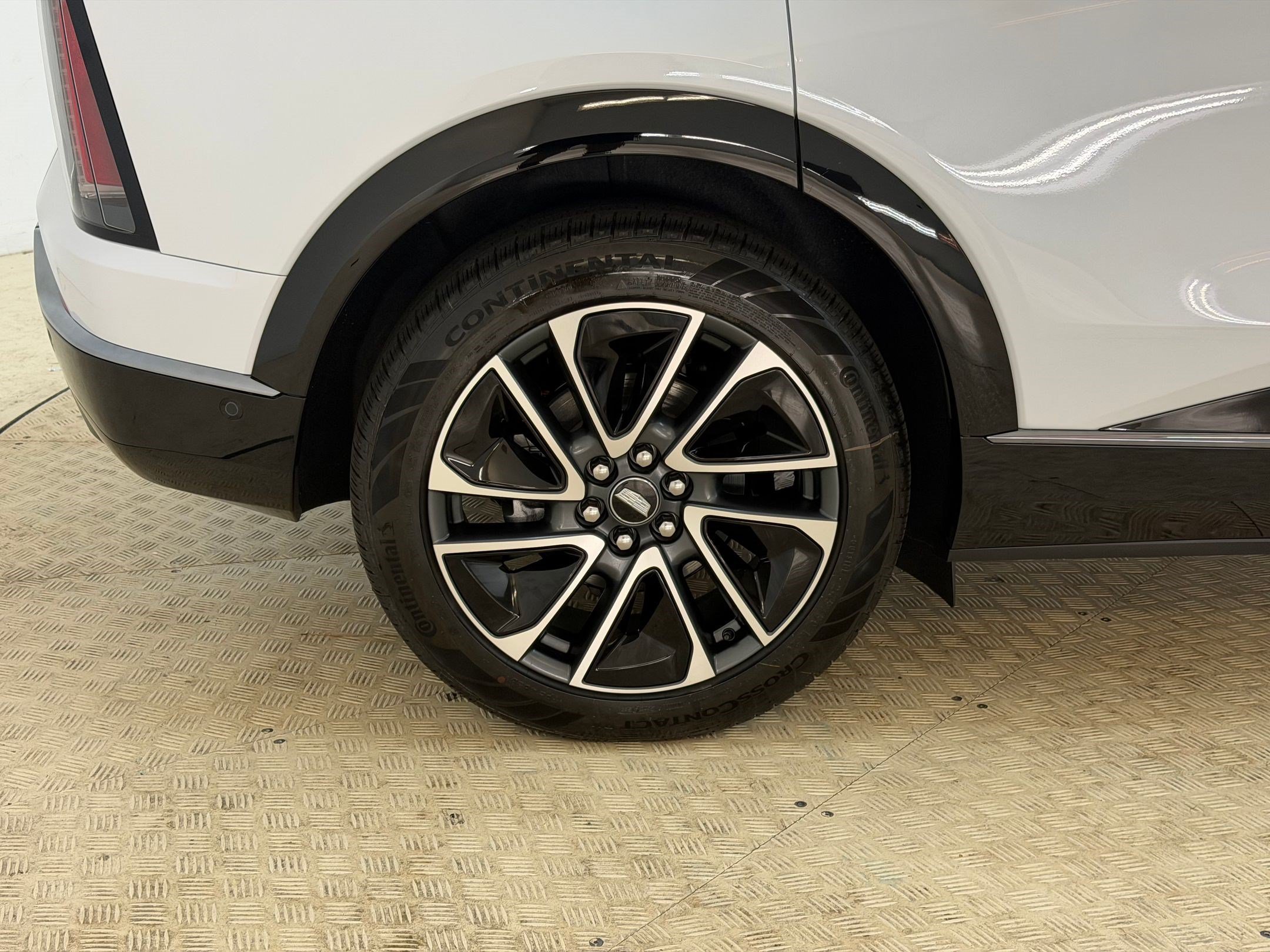 New 2027 Cadillac Optiq Sport RWD image 13