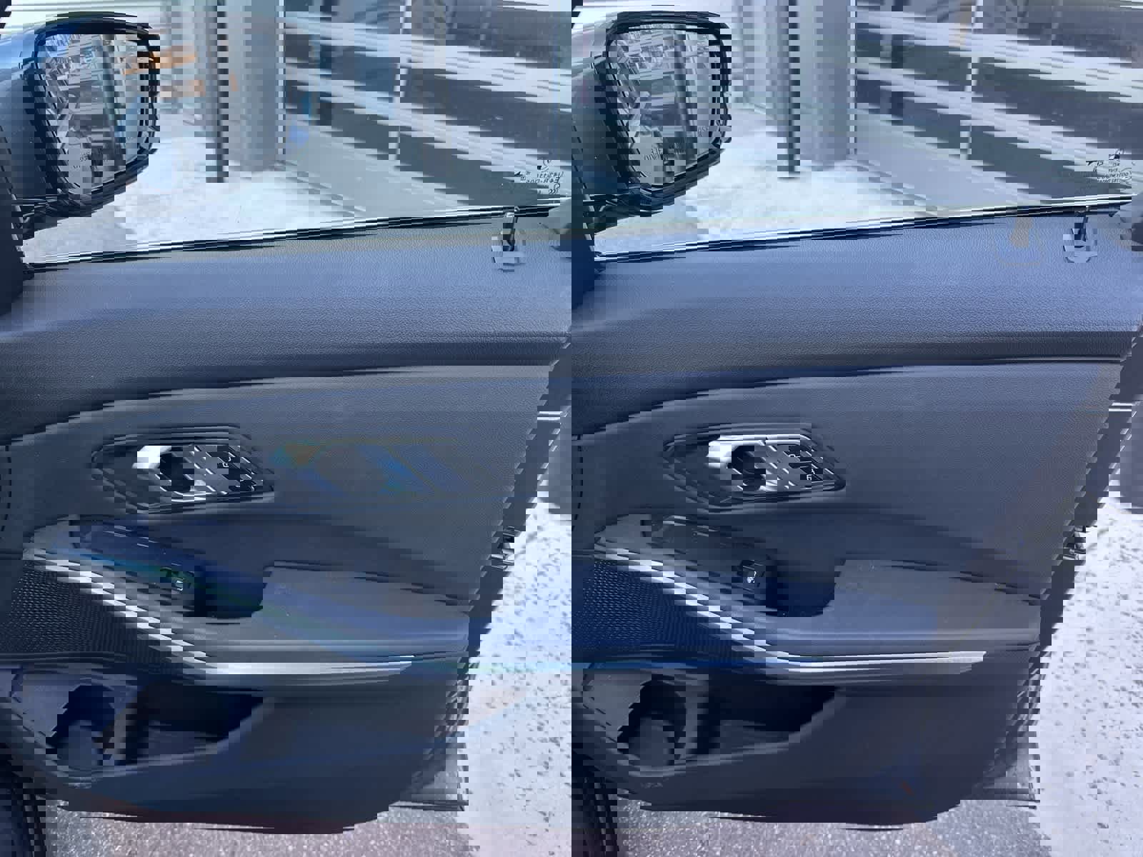 Used 2019 BMW 330i xDrive Sedan w/ Convenience Package image 15