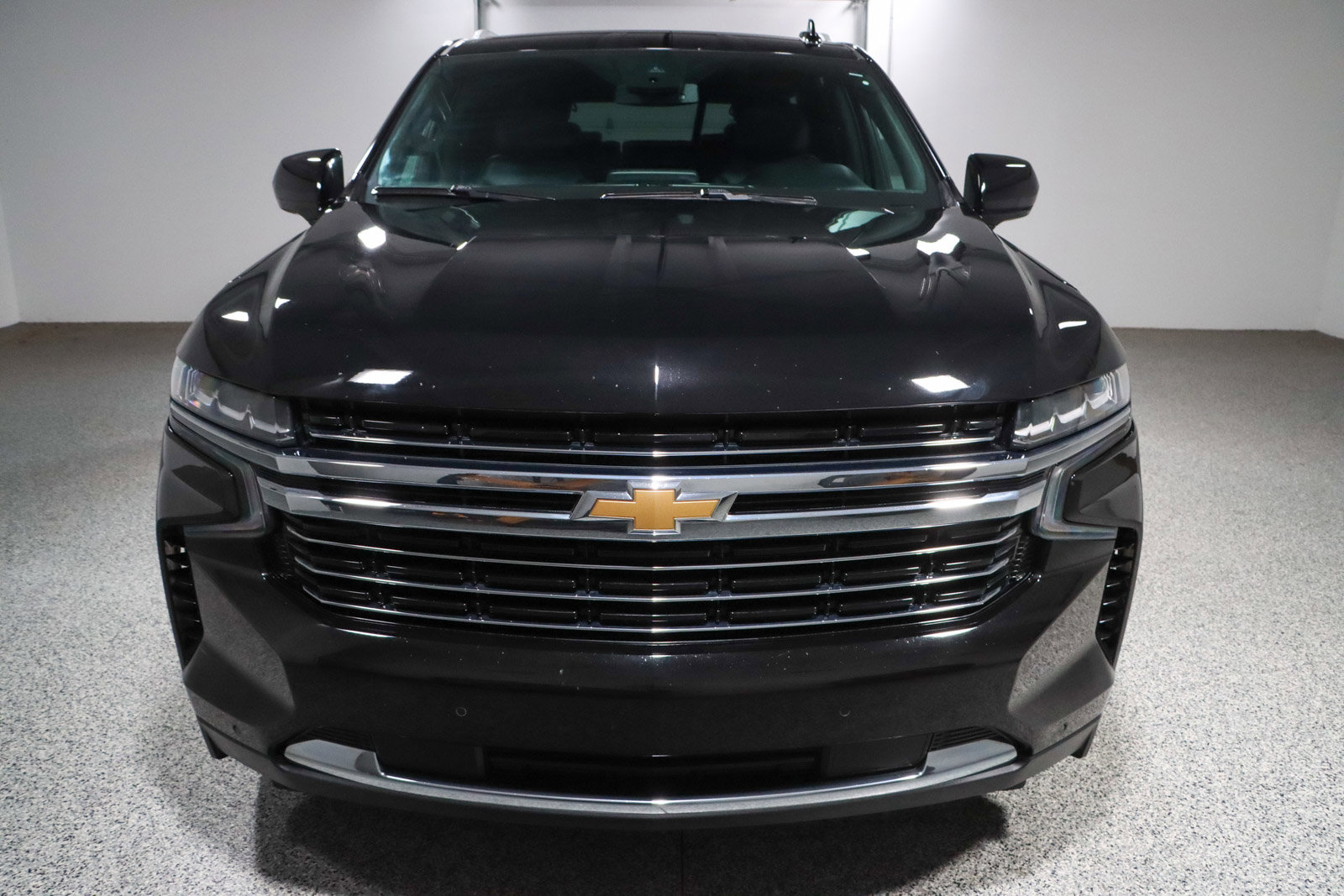Used 2023 Chevrolet Tahoe LT RWD image 4