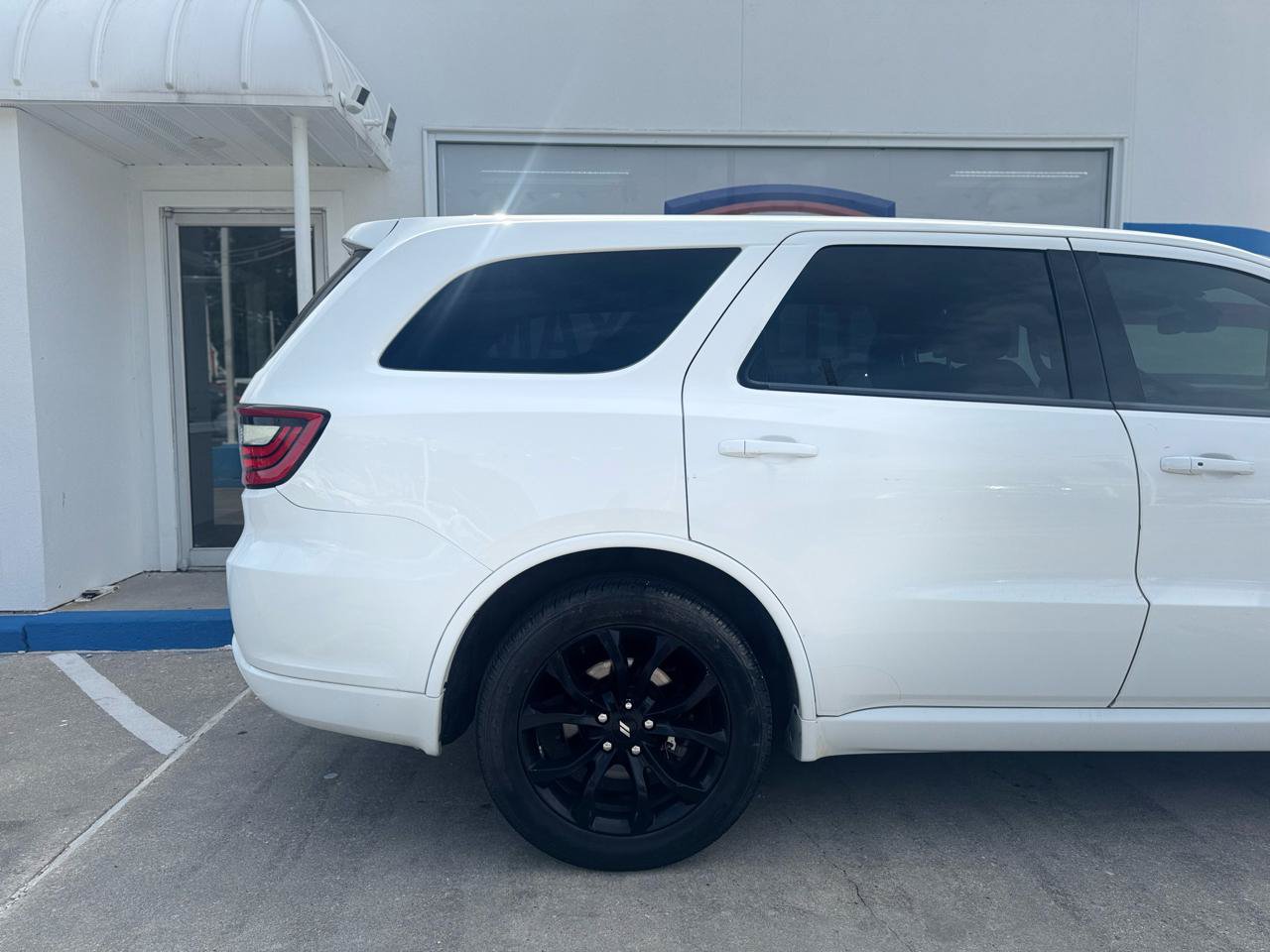 Used 2019 Dodge Durango R/T w/ Blacktop Package AWD/4WD image 29