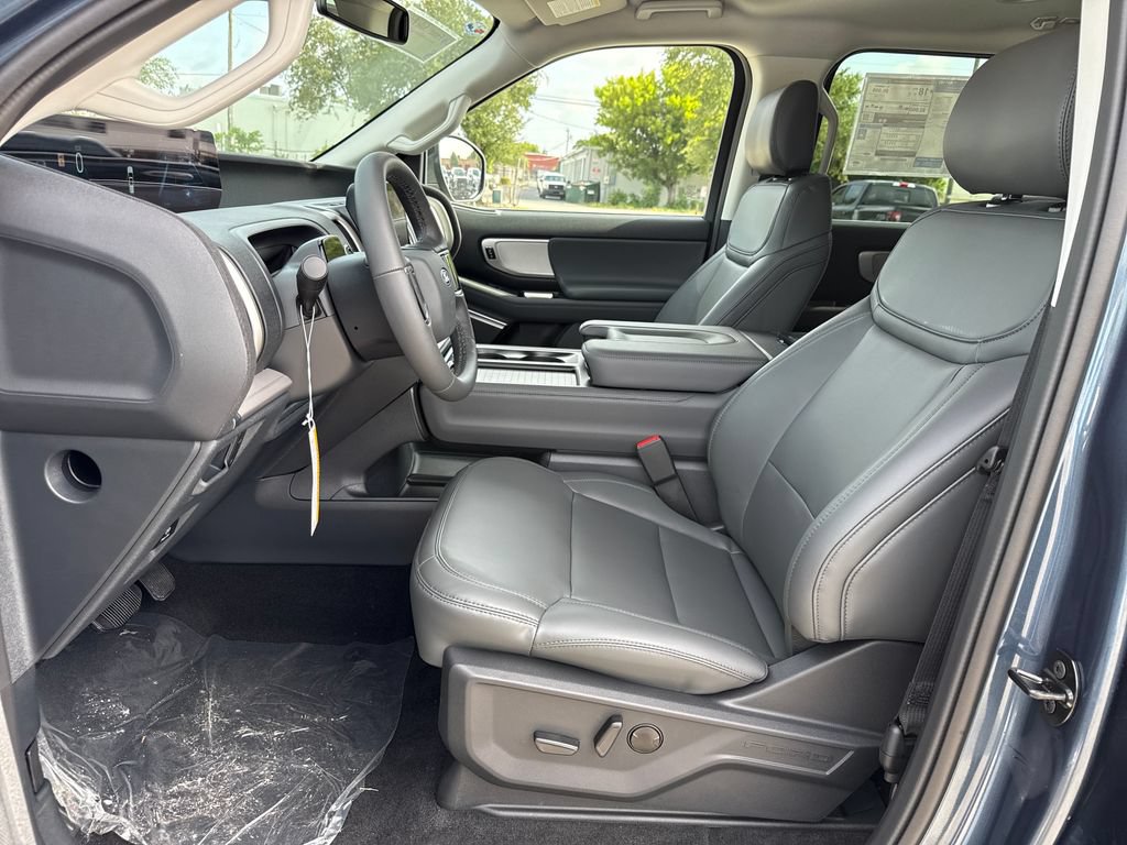 New 2027 Ford Expedition Max Active RWD image 20