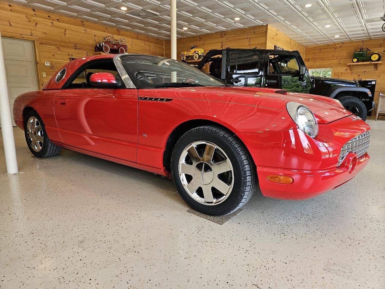 Used 2004 Ford Thunderbird