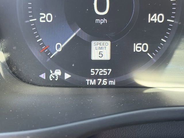 Used 2020 Volvo XC40 T5 Inscription AWD/4WD image 26