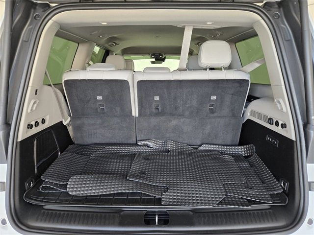 Used 2022 Jeep Wagoneer Series III w/ Flexible Seating Group image 14