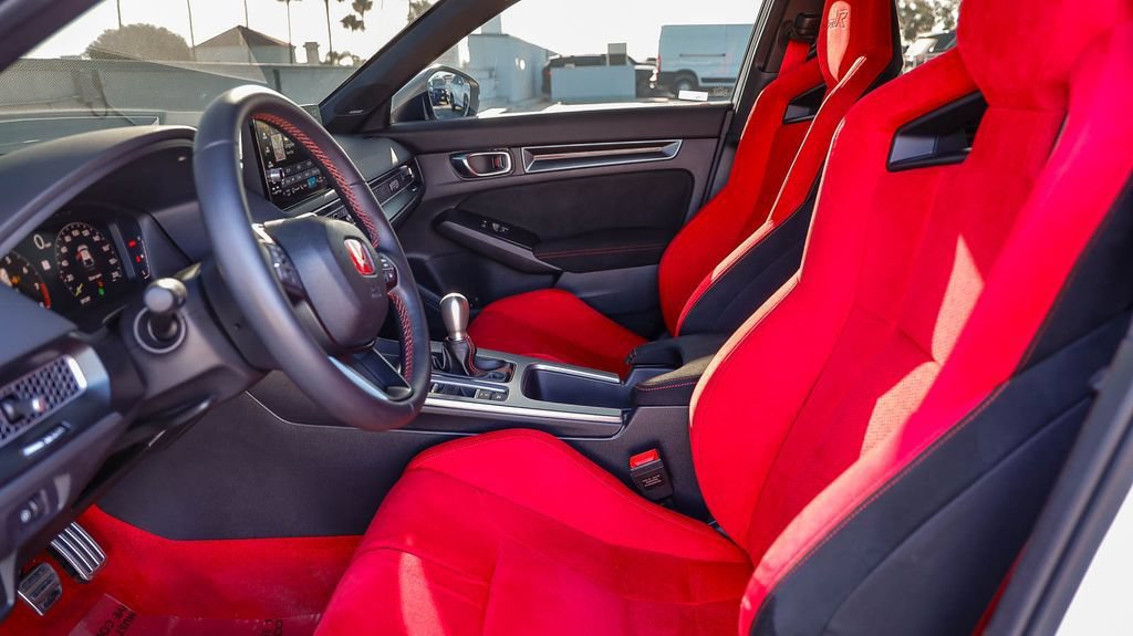 Used 2025 Honda Civic Type R image 21
