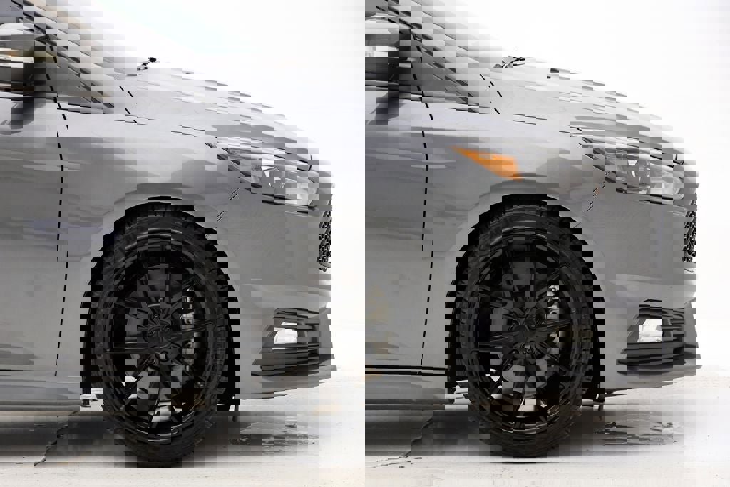 Used 2018 Ford Focus ST w/ Equipment Group 402A image 4