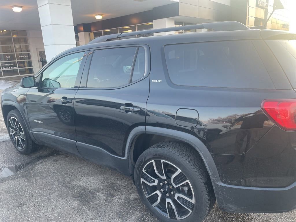 Used 2019 GMC Acadia SLT w/ Black Edition image 6