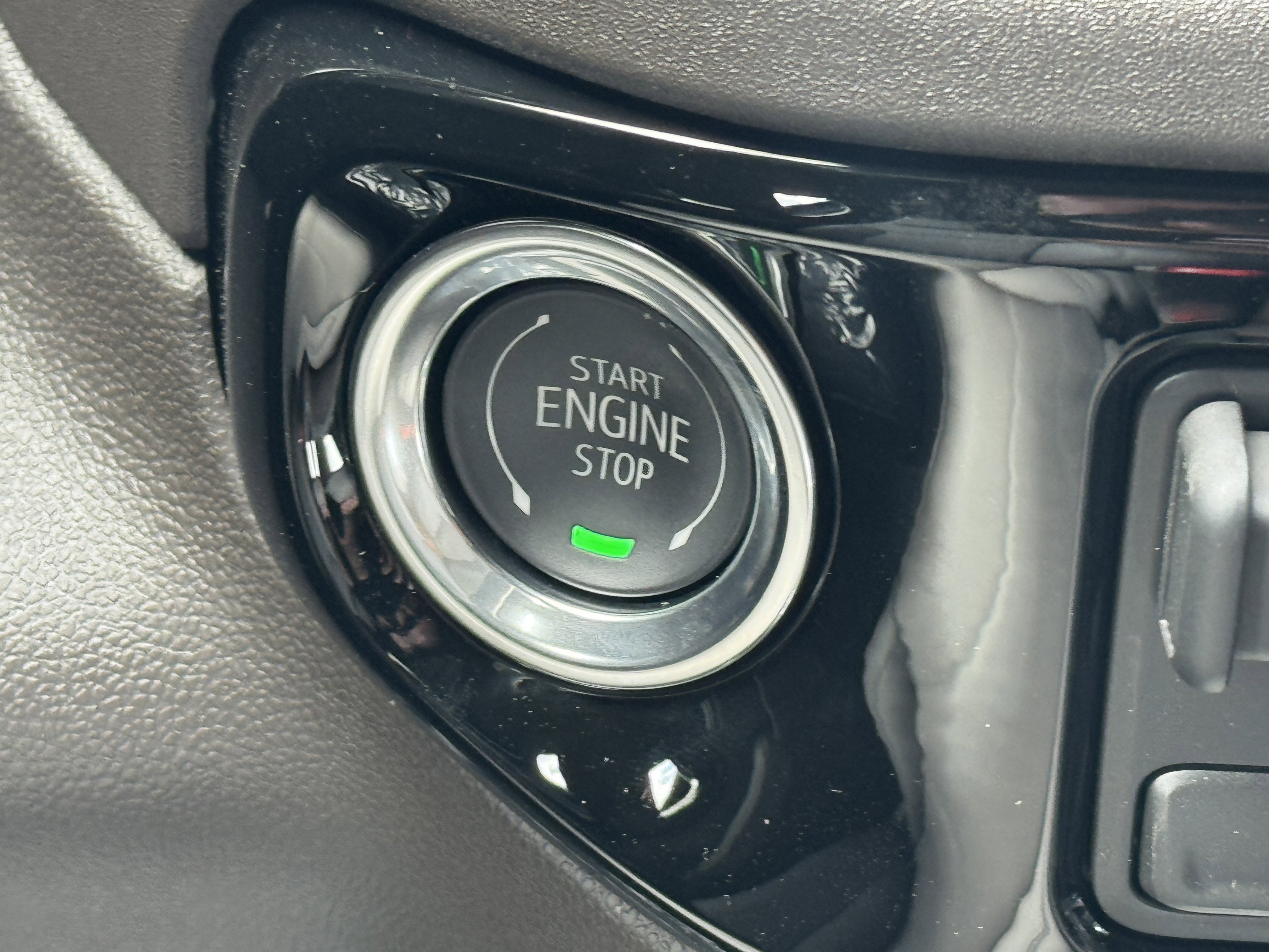 New 2026 GMC Sierra 1500 SLT w/ SLT Premium Plus Package image 43