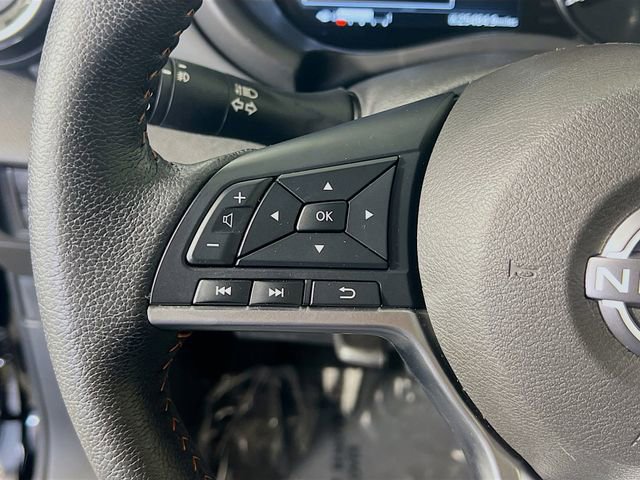 Used 2023 Nissan Kicks SR w/ SR Premium Package image 17