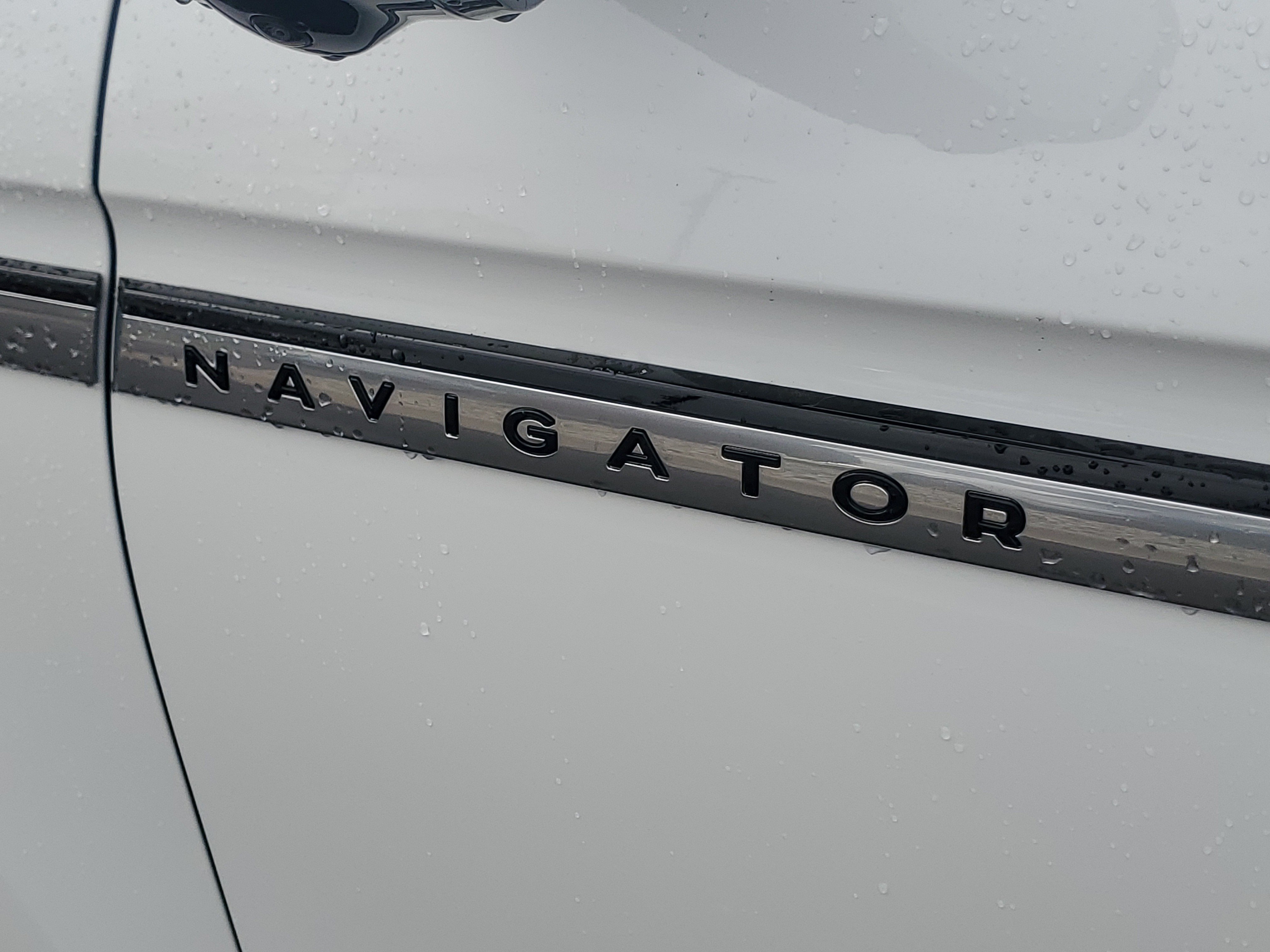 New 2027 Lincoln Navigator Reserve AWD/4WD image 7
