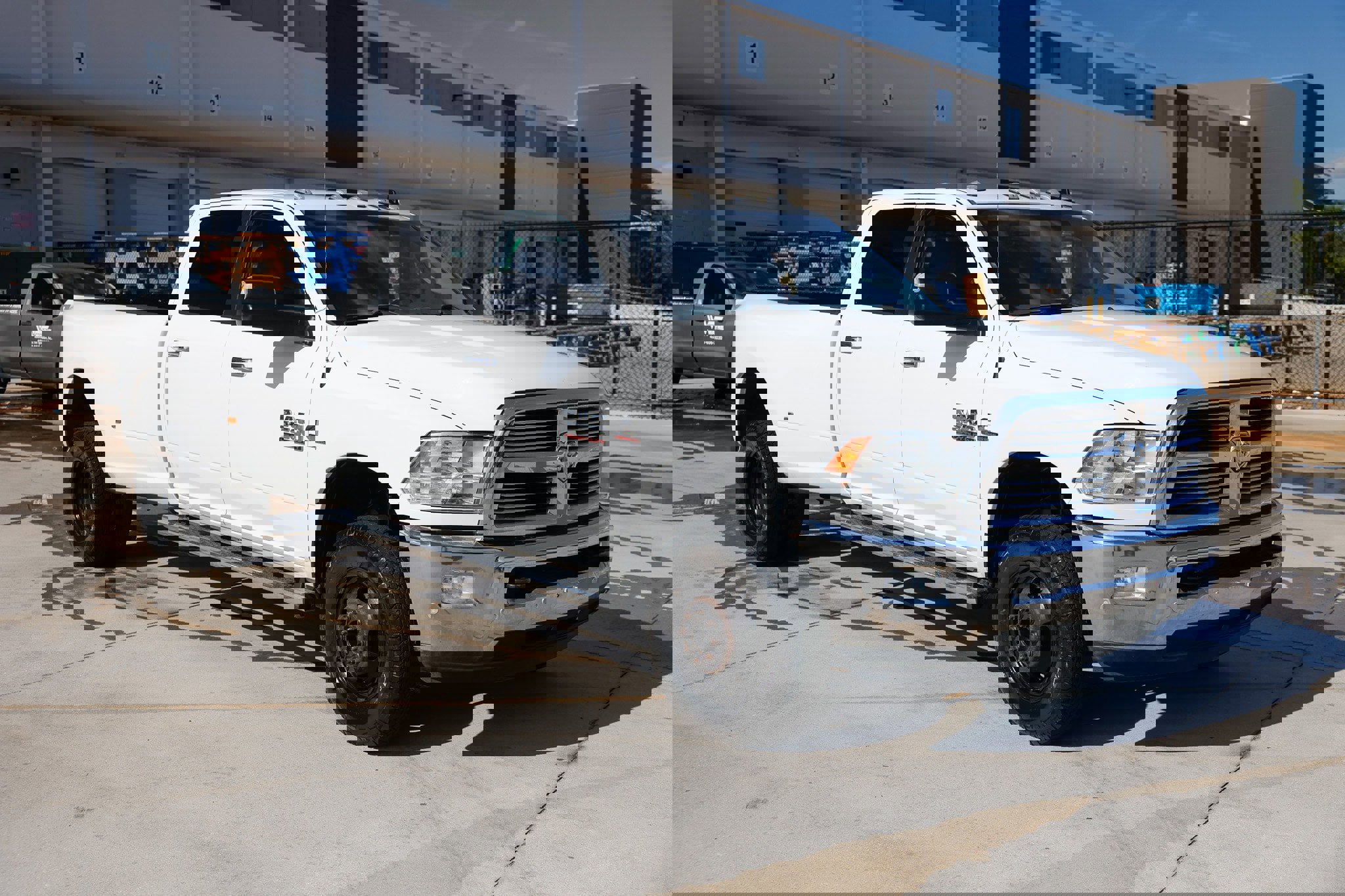 Used 2016 RAM 3500 Lone Star image 20