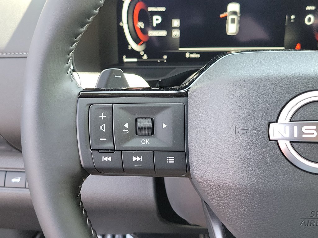 New 2026 Nissan Pathfinder SL FWD image 7