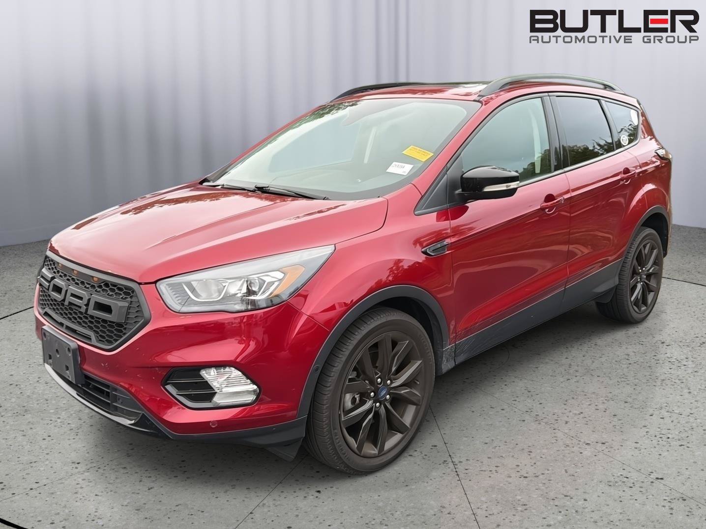 Used 2018 Ford Escape Titanium AWD/4WD image 2