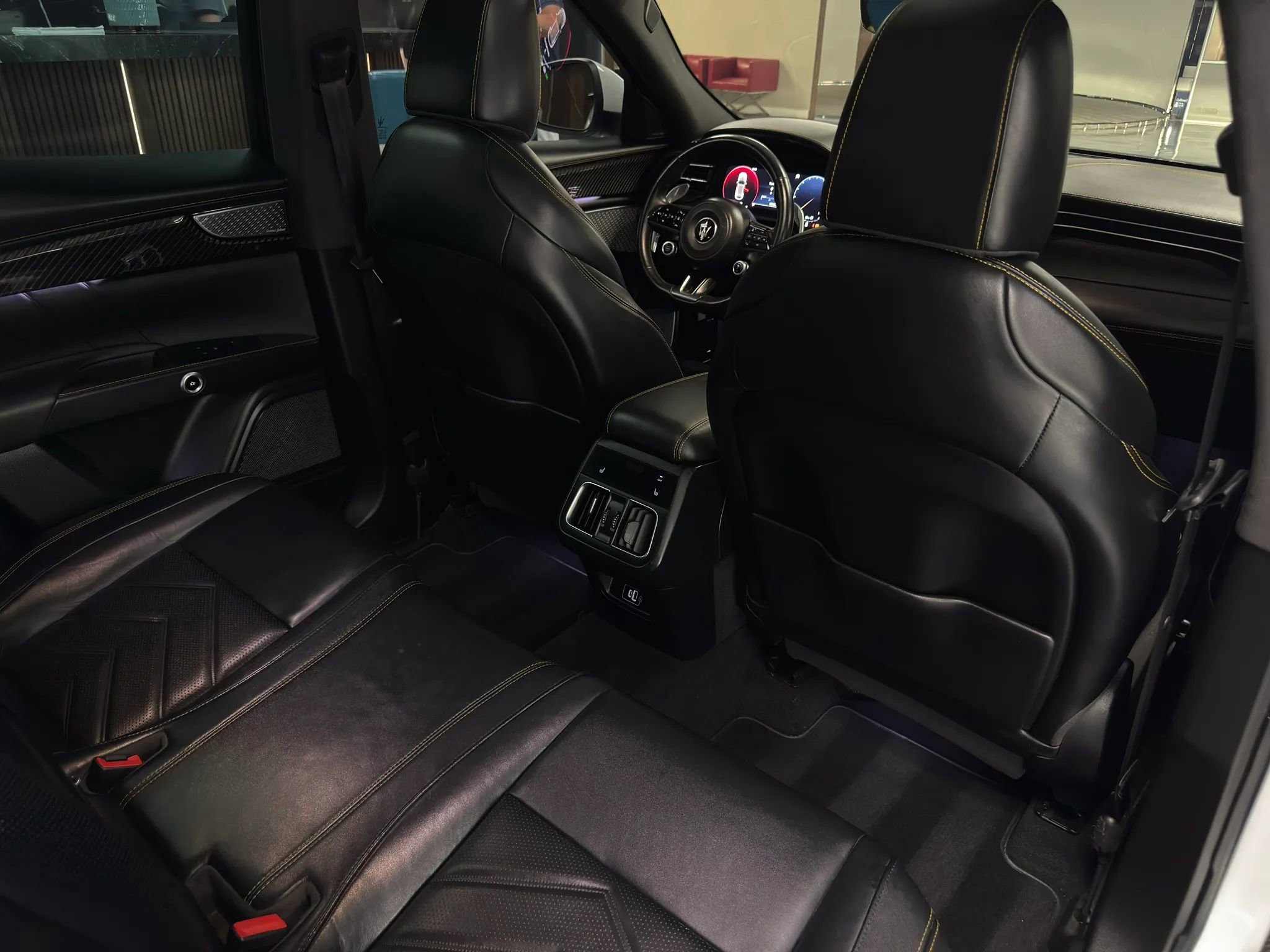 Used 2023 Maserati Grecale Trofeo image 19