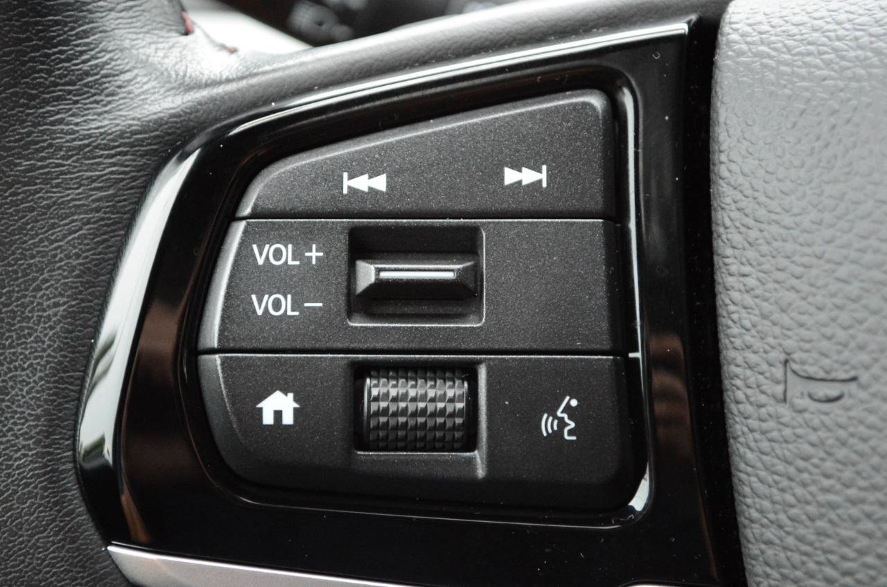 Used 2025 Honda Odyssey Sport-L image 35