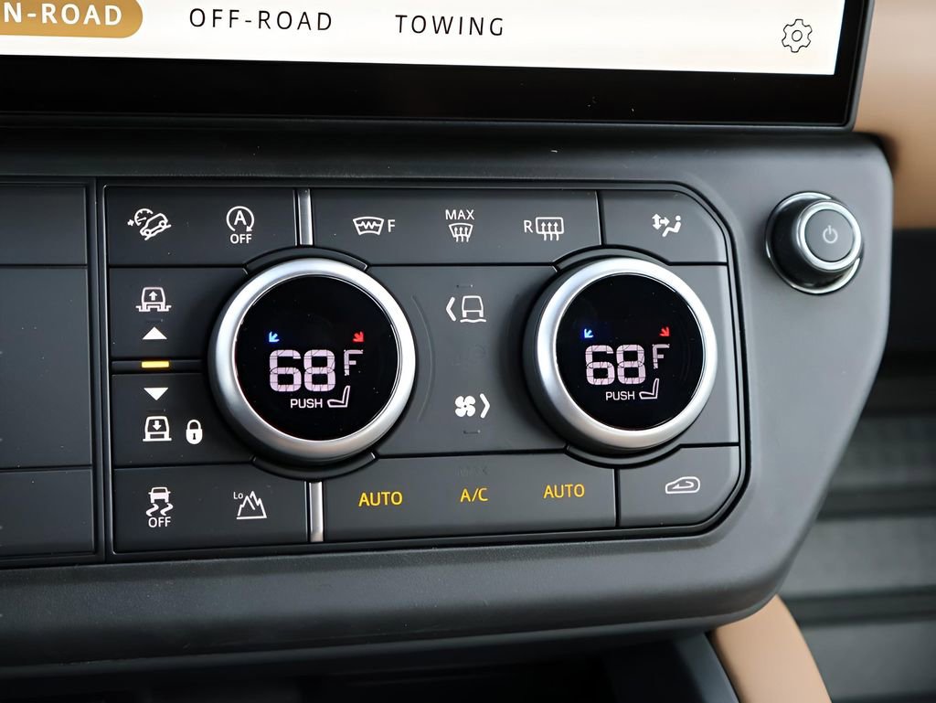 New 2026 Land Rover Defender 110 S image 26