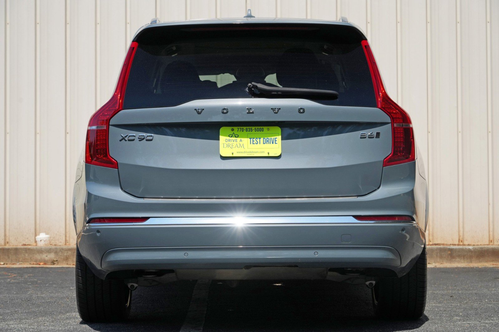 Used 2023 Volvo XC90 B6 Plus w/ Protection Package Premier AWD/4WD image 11