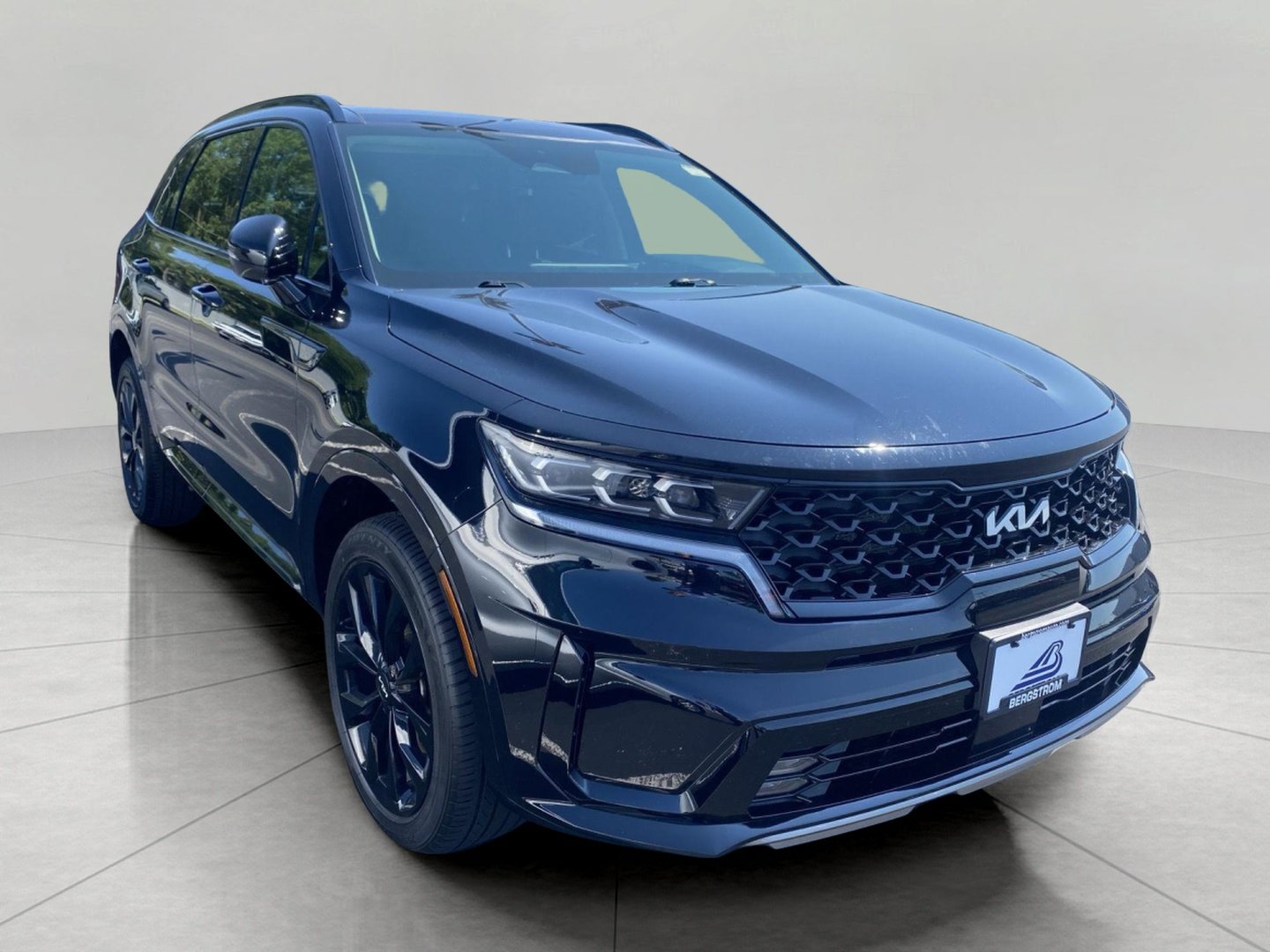Used 2023 Kia Sorento SX