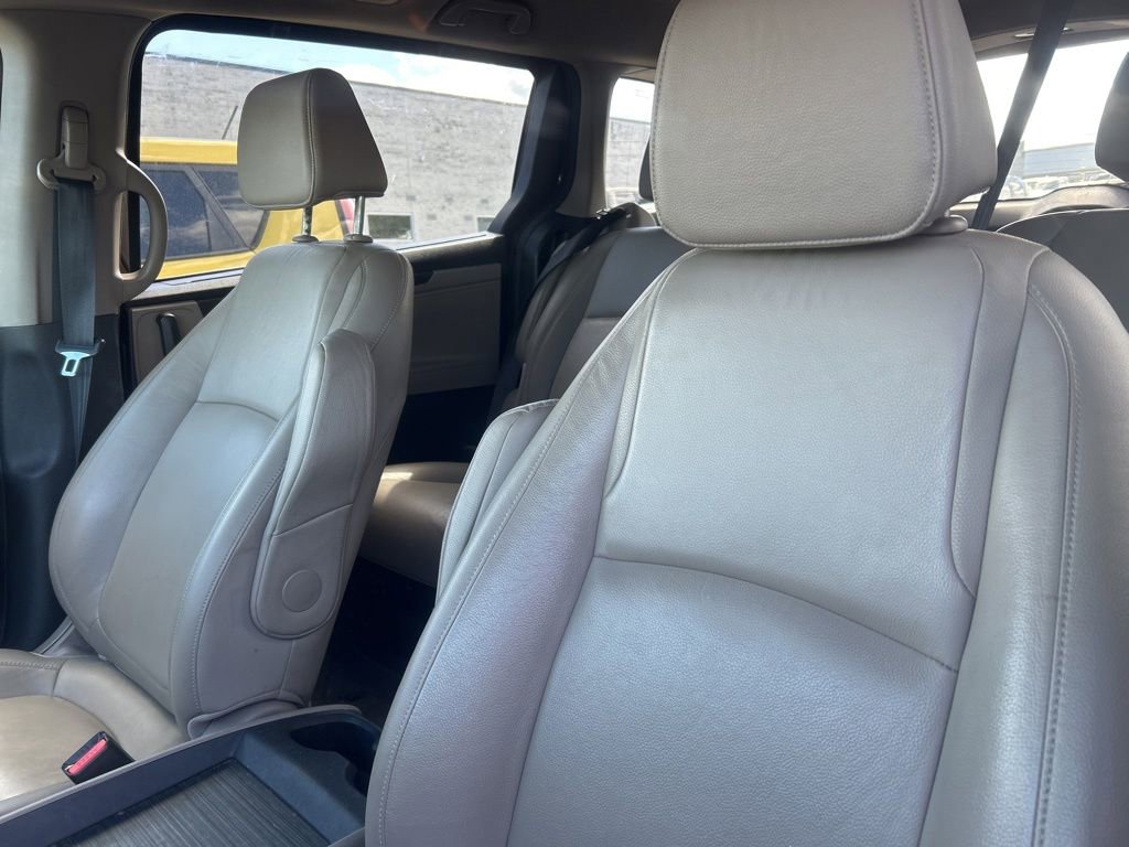 Used 2018 Honda Odyssey EX-L image 11