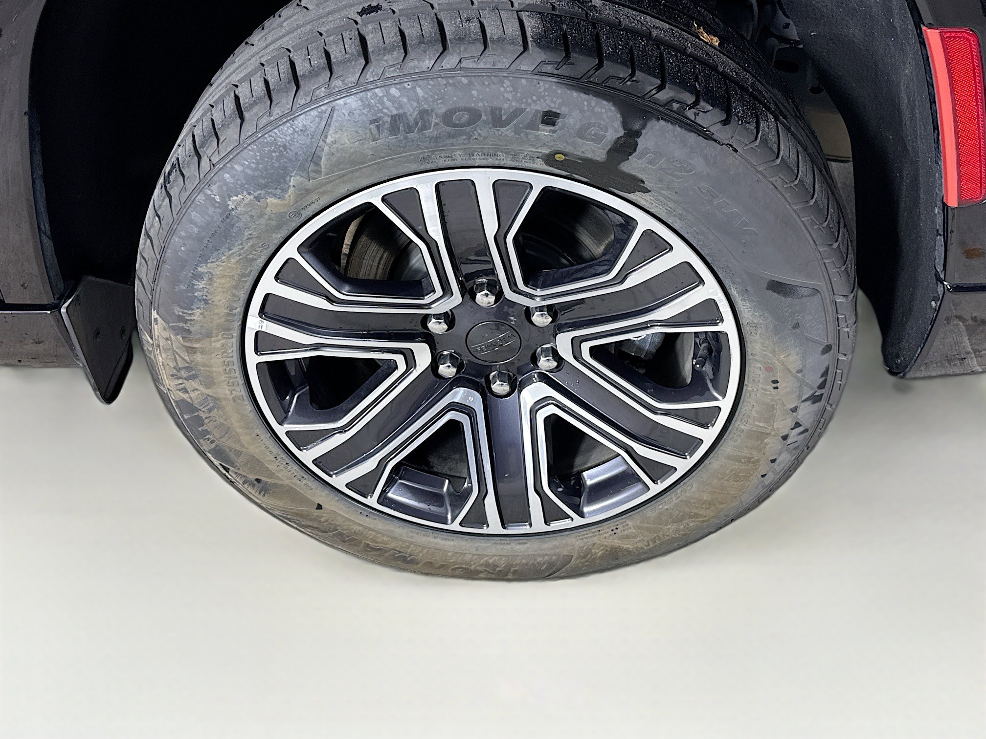 Used 2024 Jeep Wagoneer L Series II w/ Flexible Seating Group image 39