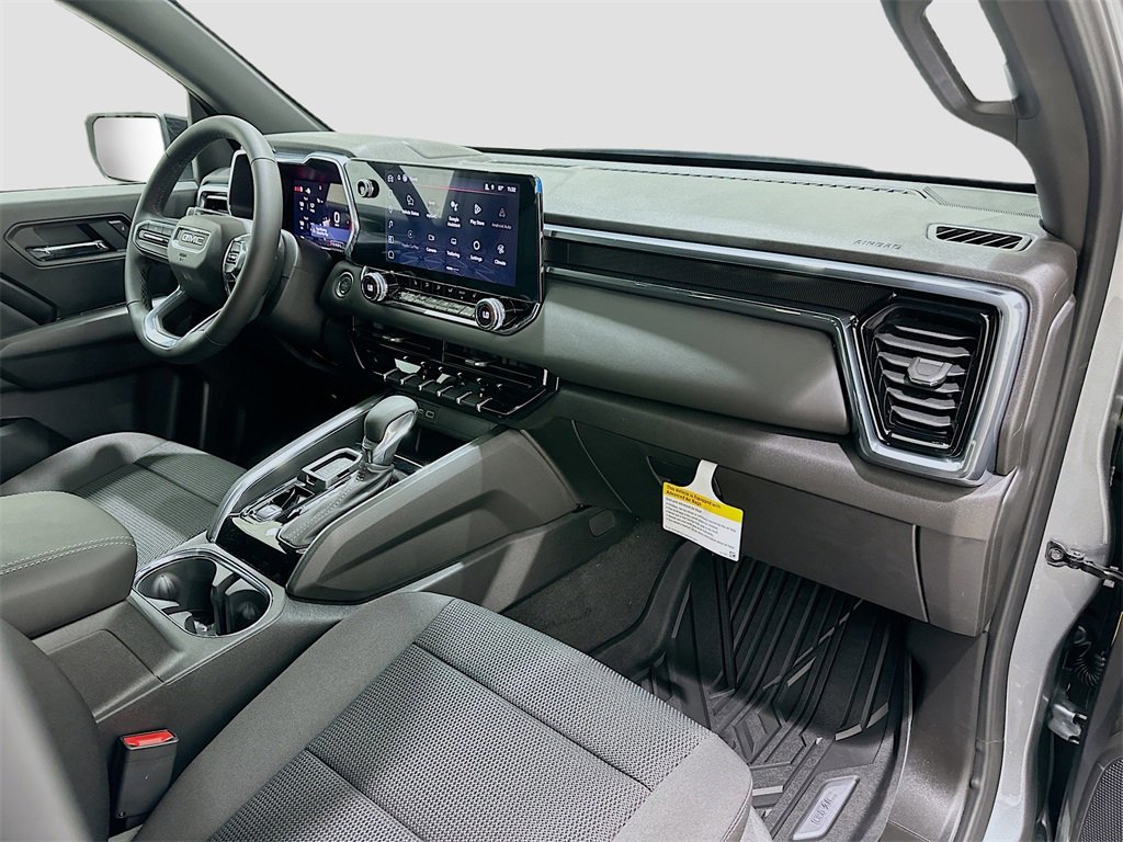 New 2026 GMC Canyon Elevation w/ Convenience Package image 30