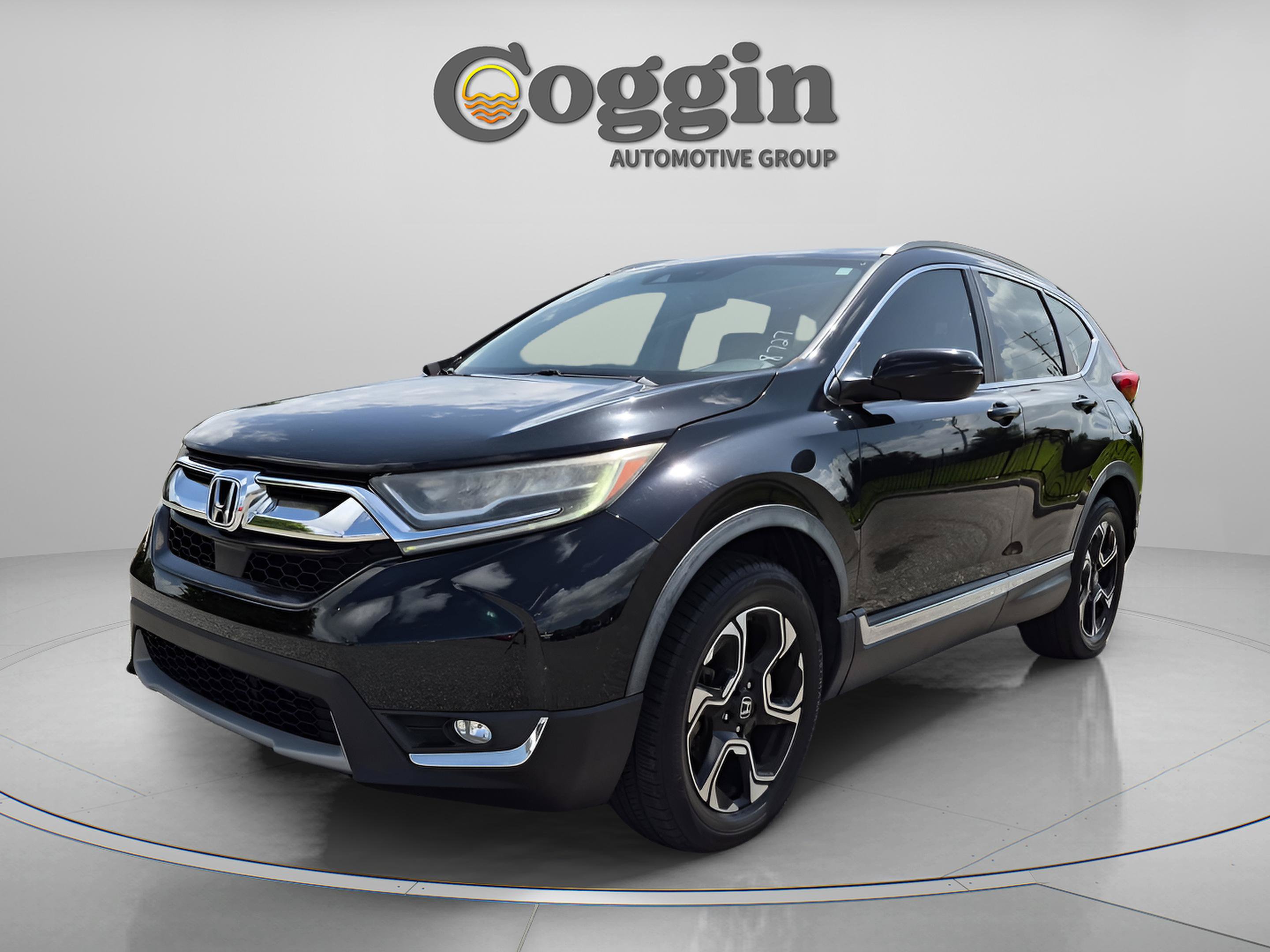 Used 2017 Honda CR-V Touring image 2