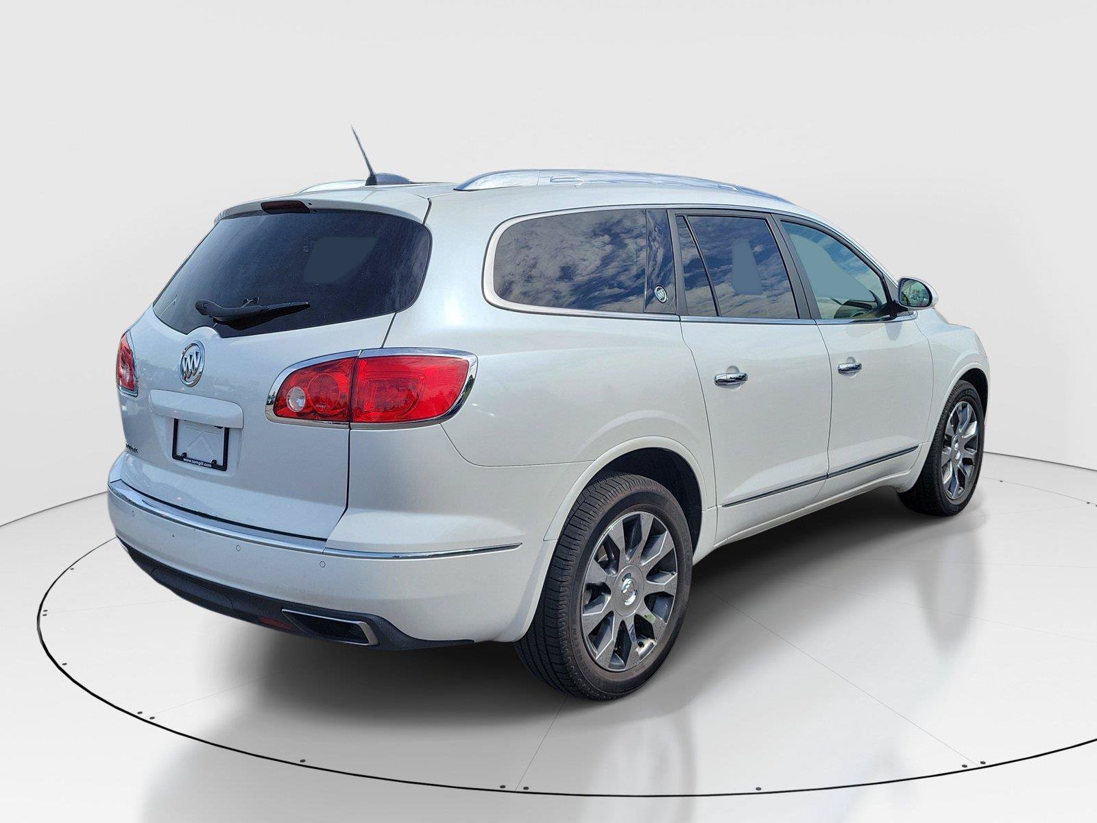 Used 2017 Buick Enclave Leather w/ Enclave Sport Touring Edition AWD/4WD image 4