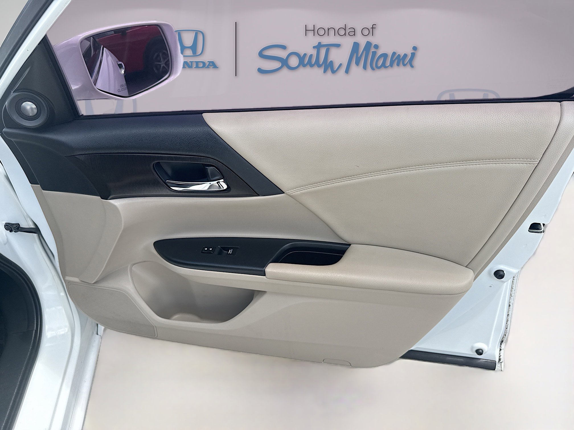 Used 2015 Honda Accord EX-L image 34
