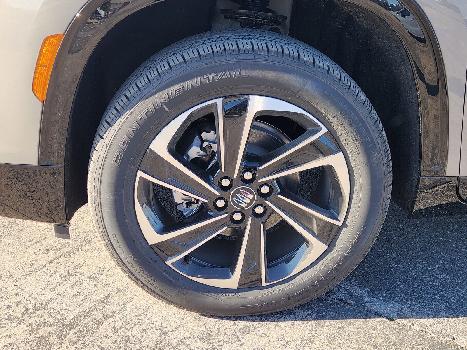 New 2026 Buick Enclave Sport Touring w/ Power Package image 14