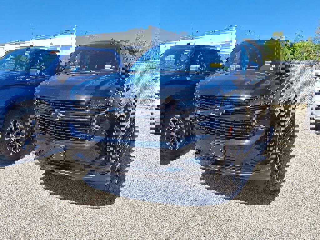 Certified 2023 Chevrolet Tahoe RST w/ Luxury Package AWD/4WD image 3