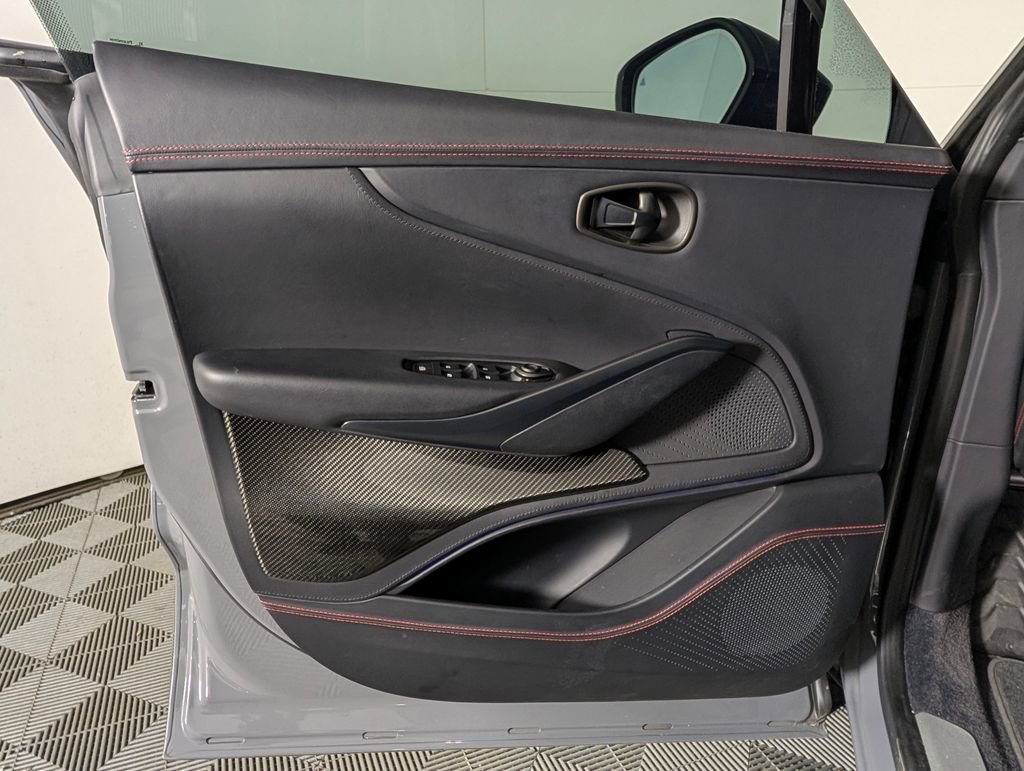Used 2023 Aston Martin DBX 707 image 25