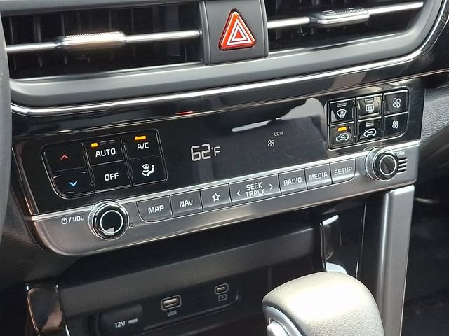Certified 2024 Kia Seltos X-Line AWD/4WD image 16
