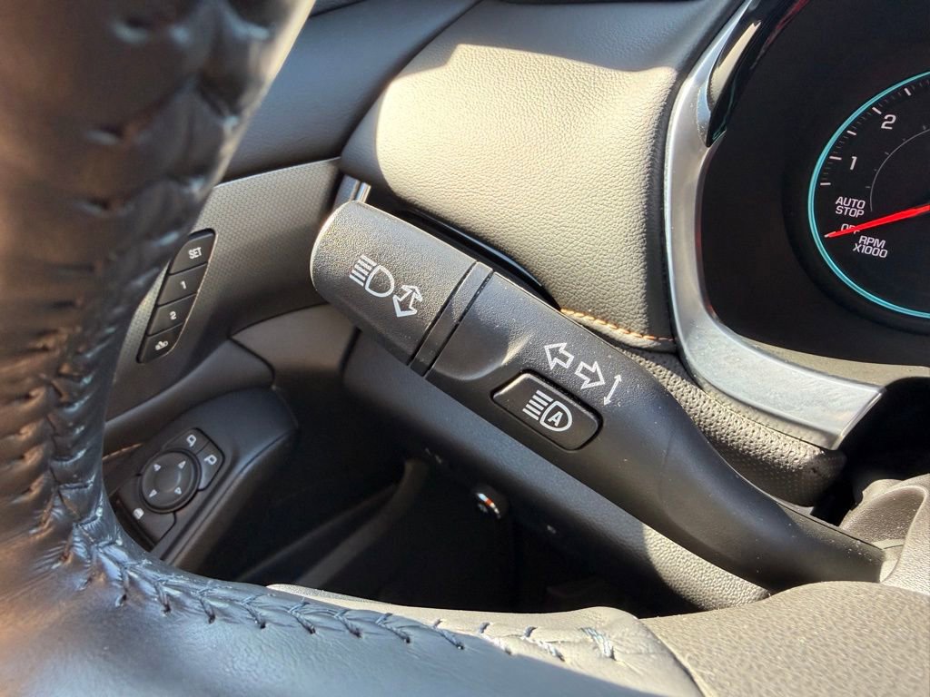 Used 2021 Chevrolet Traverse Premier w/ LPO, Floor Liner Package AWD/4WD image 14