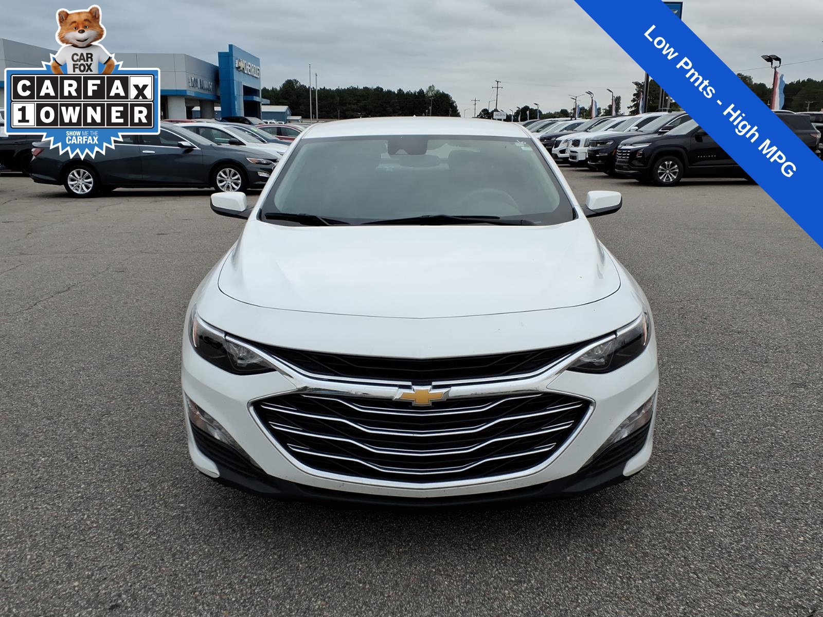 Used 2025 Chevrolet Malibu LT FWD image 8