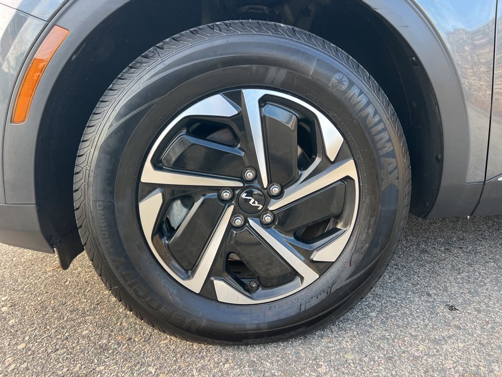 Certified 2023 Kia Sportage LX image 10