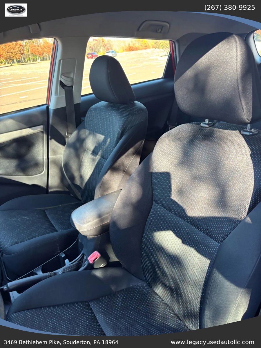 Used 2010 Toyota Matrix image 20