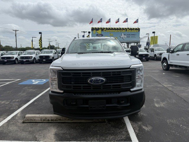 New 2026 Ford F350 XL AWD/4WD image 3