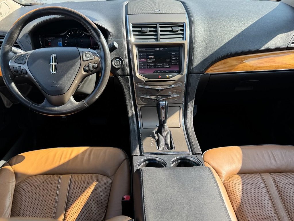 Used 2014 Lincoln MKX FWD w/ Equipment Group 102A image 12