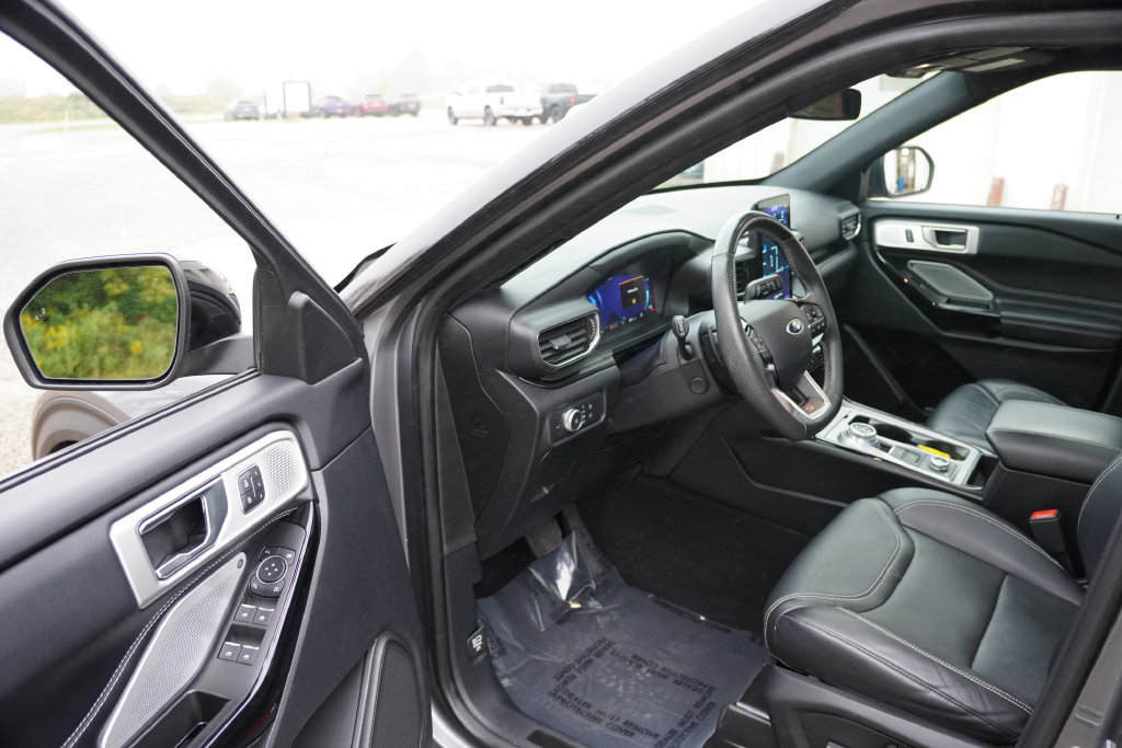 Certified 2021 Ford Explorer ST w/ Equipment Group 401A AWD/4WD image 15
