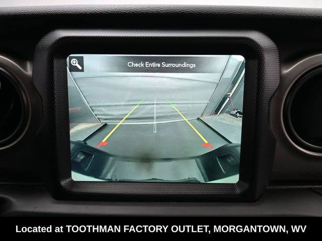 Used 2021 Jeep Gladiator Willys image 18