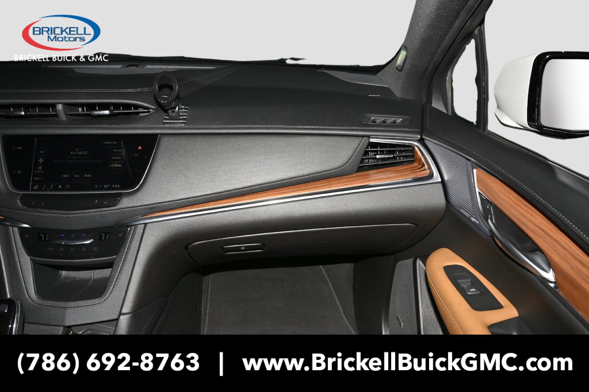 Used 2024 Cadillac XT5 Premium Luxury AWD/4WD image 17