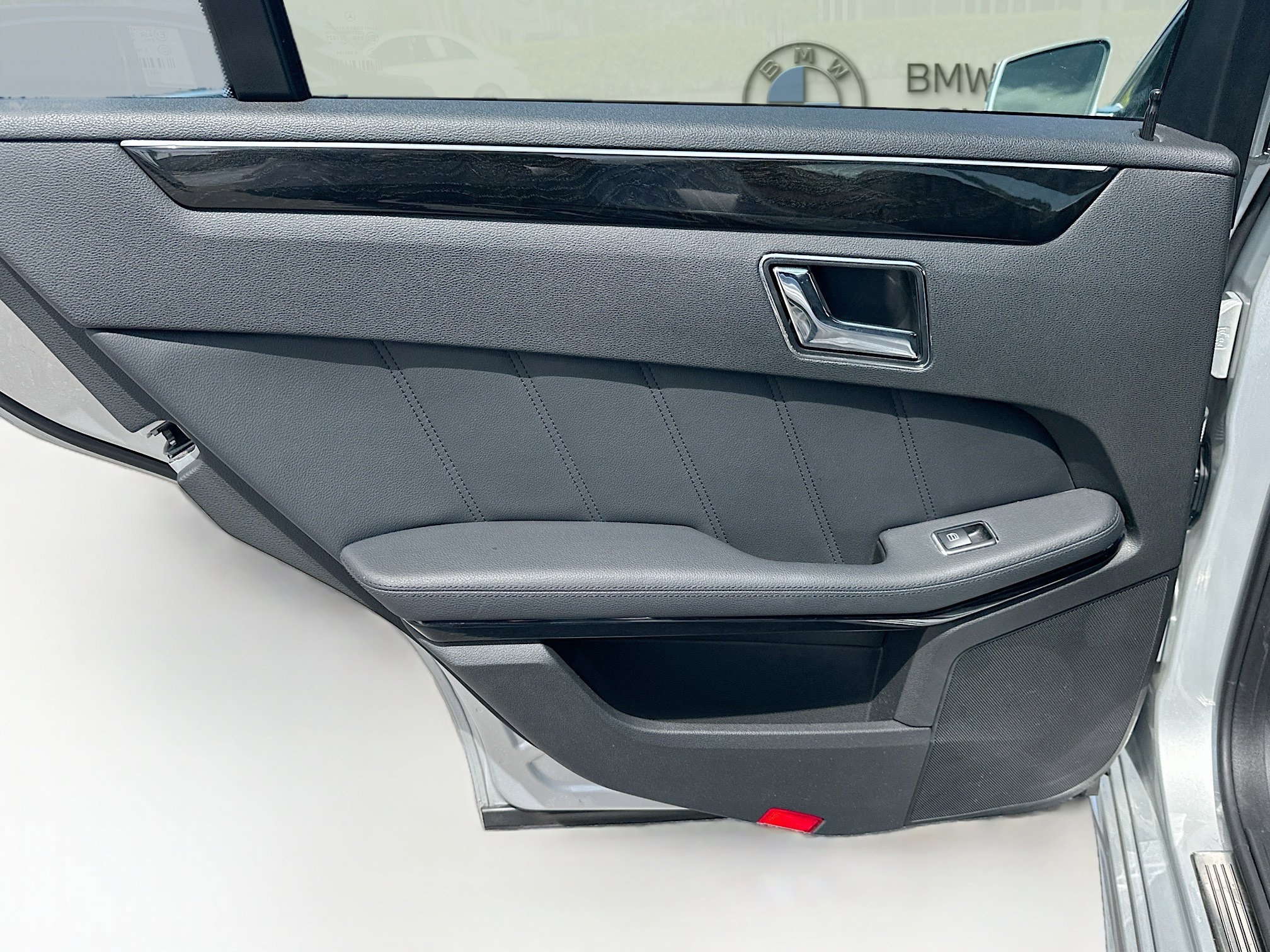 Used 2011 Mercedes-Benz E 350 E 350 image 28