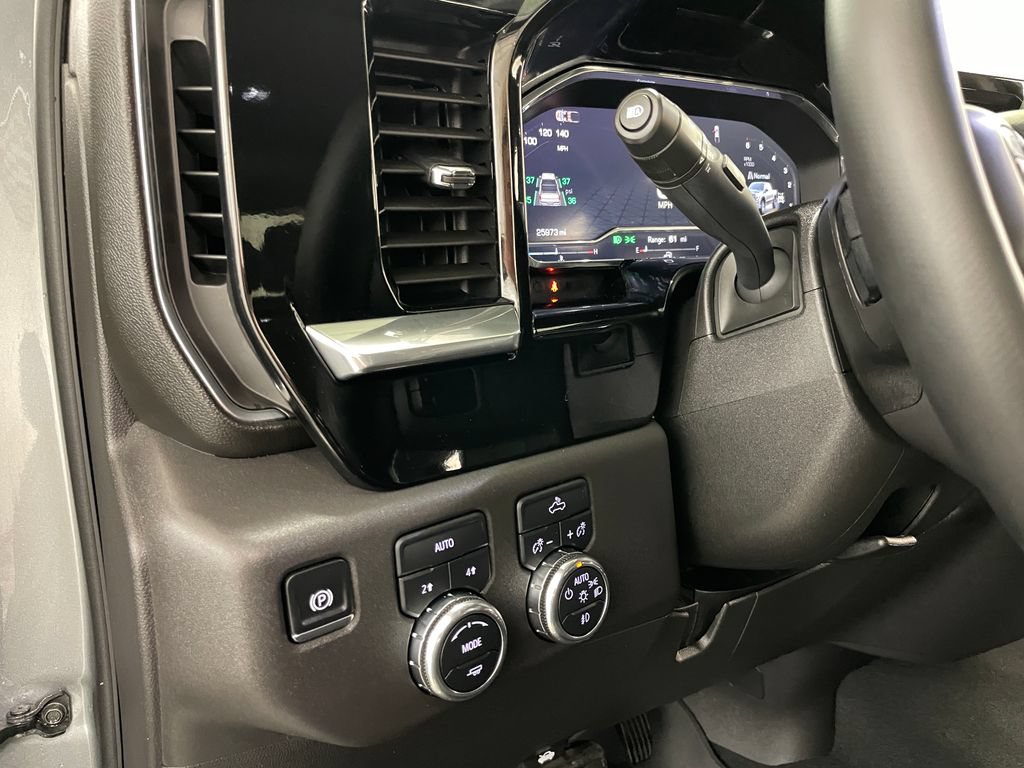 Certified 2025 GMC Sierra 1500 Elevation AWD/4WD image 24