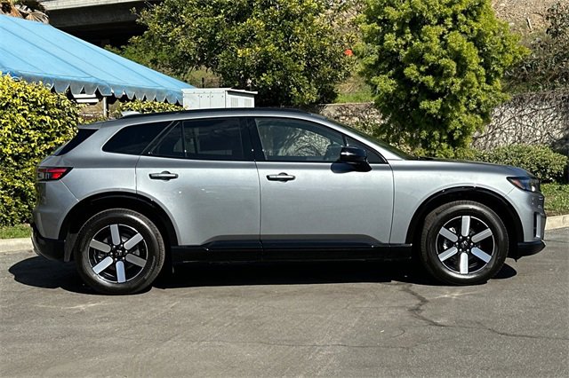 Used 2025 Honda Prologue Touring image 3