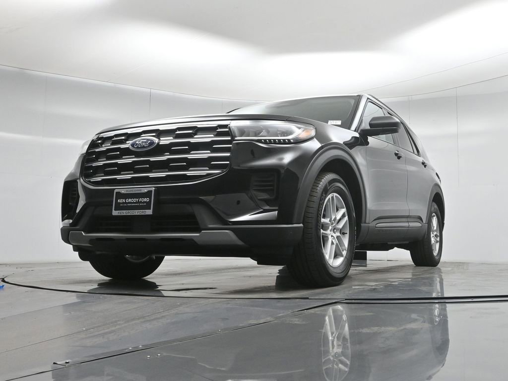 New 2026 Ford Explorer Active RWD image 43