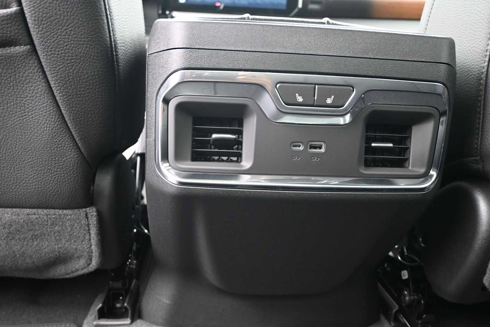 New 2026 GMC Sierra 1500 Denali AWD/4WD image 26