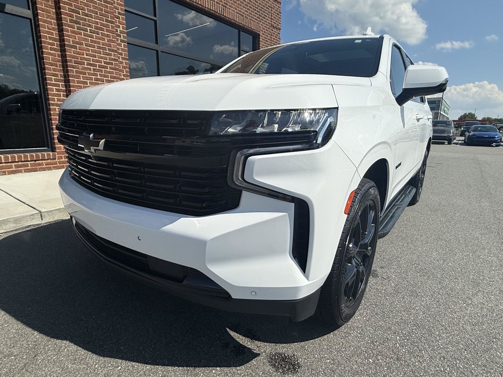 Used 2023 Chevrolet Tahoe RST w/ Luxury Package AWD/4WD image 27