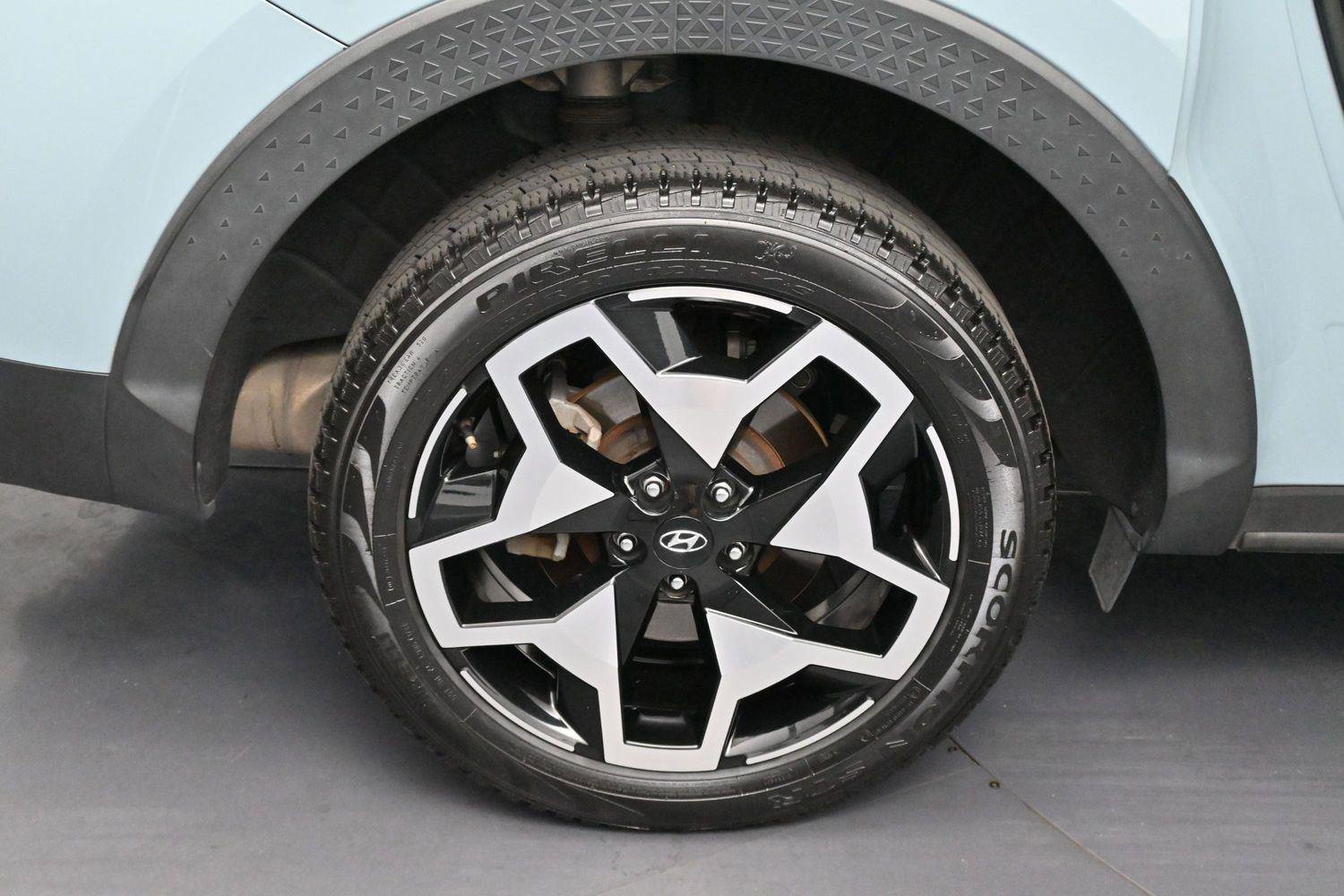 Used 2022 Hyundai Santa Cruz Limited AWD/4WD image 31