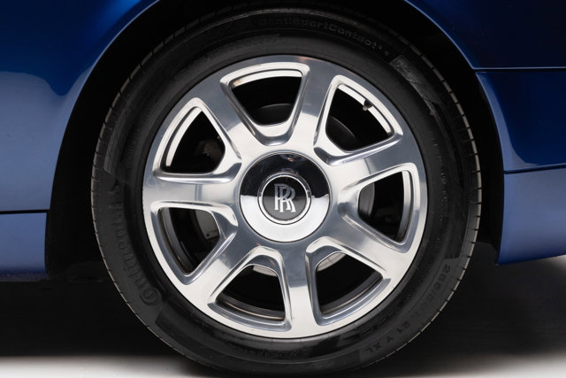 Used 2010 Rolls-Royce Phantom Drophead Coupe image 46