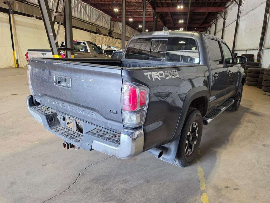 Used 2020 Toyota Tacoma TRD Off-Road AWD/4WD image 2